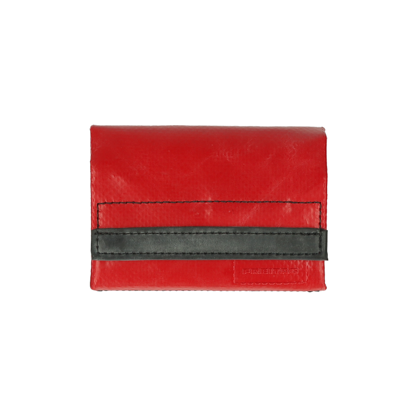 Freitag portafoglio deals